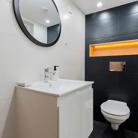 Bobevata - Floor 1 - Stunning View Old Town Appartement *